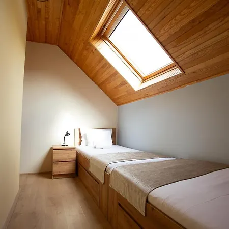 شقة Strandi Apartmanok- Boglarka *