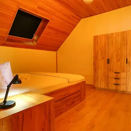 Strandi Apartmanok- Boglarka Balatonmáriafürdő