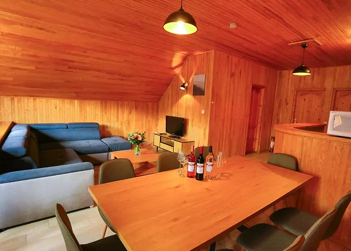 Strandi Apartmanok- Boglarka * Balatonmariafurdo